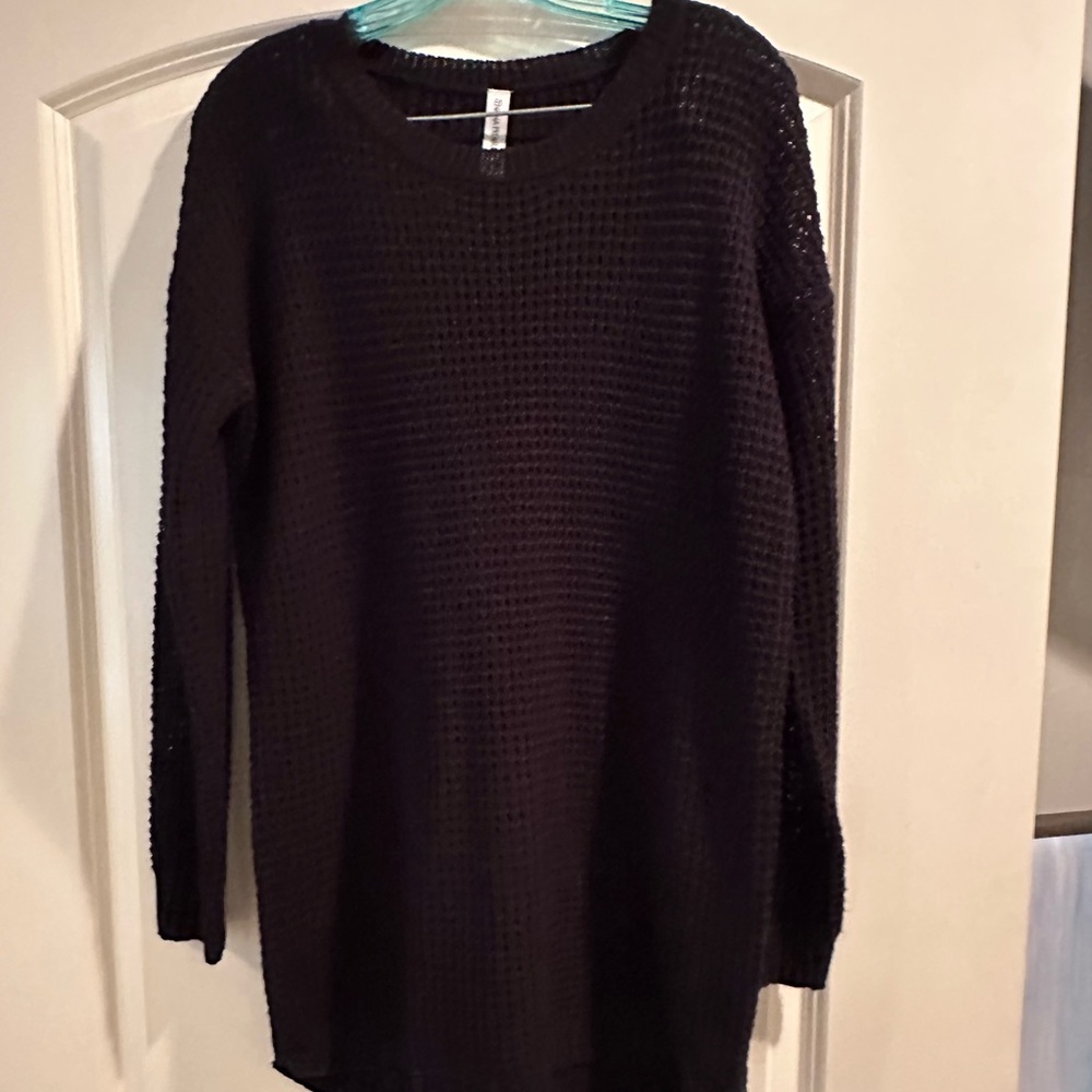 Zenana Premium Black Tunic Sweater with Textured Knit